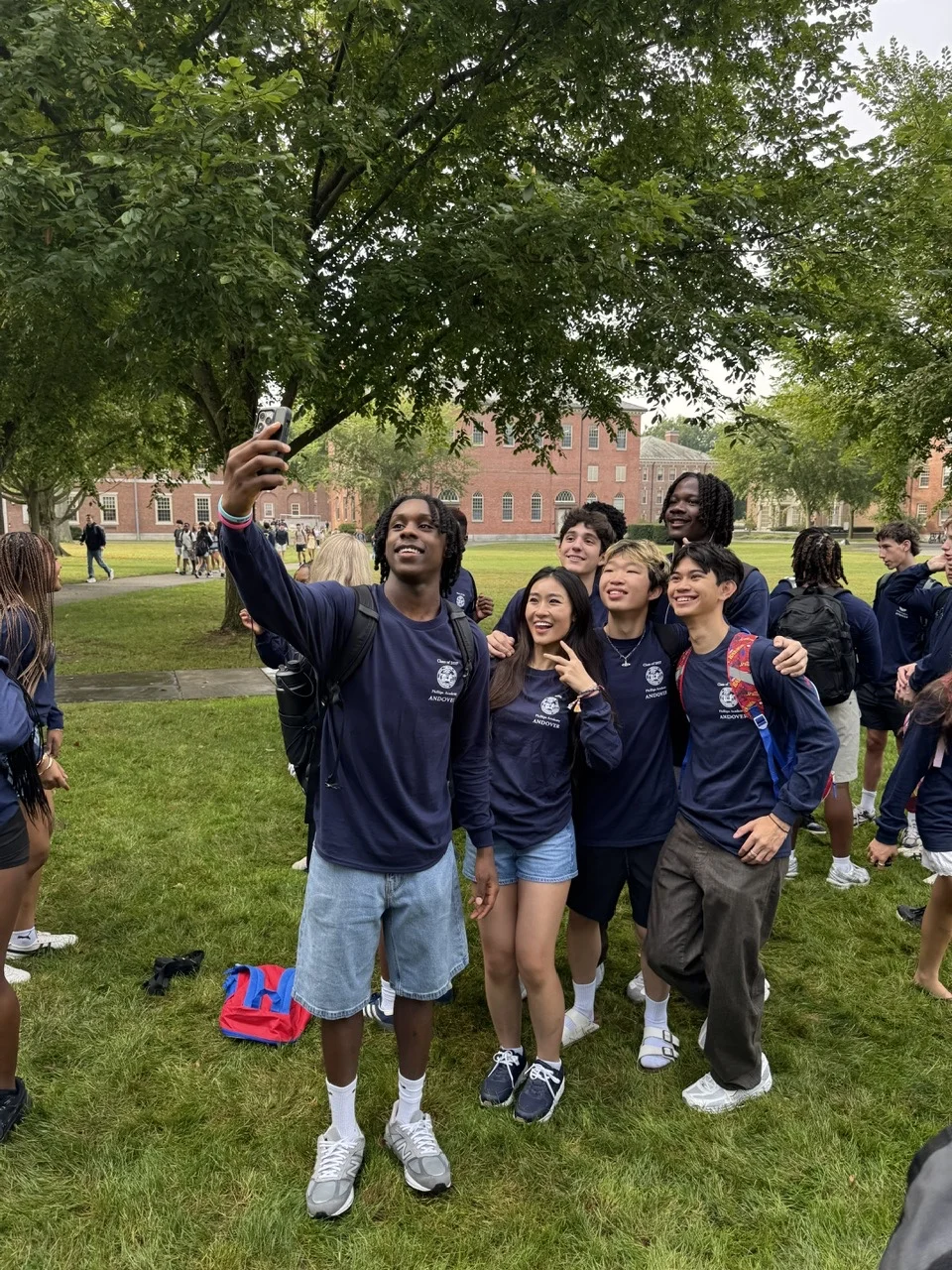 Dolly and classmates taking a photo during Vista Walk