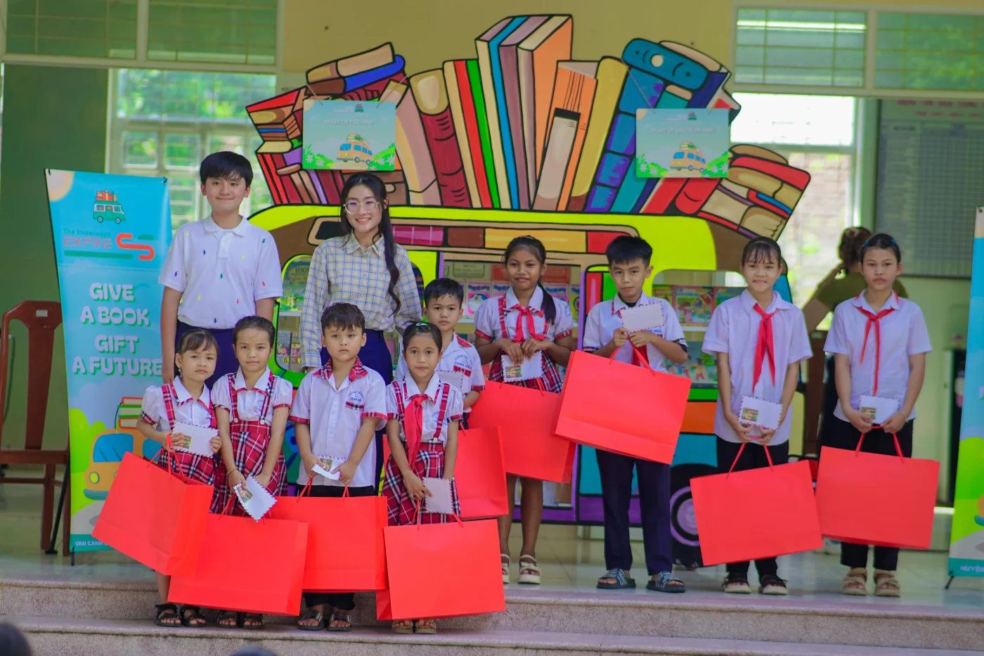 Founder & Project Director – The Knowledge<br> Express (Mobile Library Initiative)